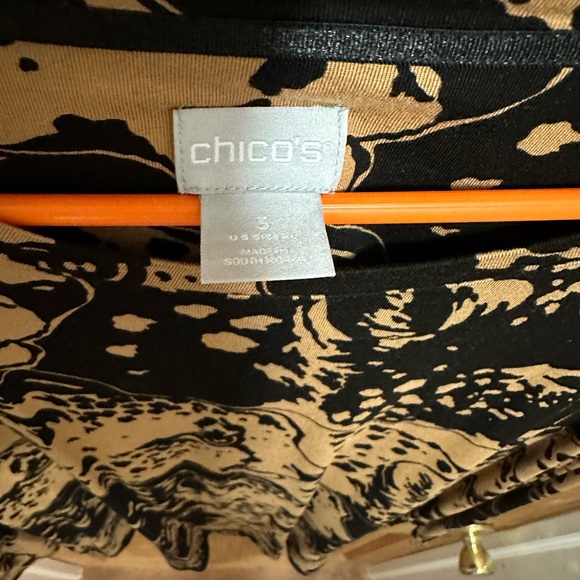 Chico’s Touch of Cool Black and Tan Cheetah Layering Tee Size XL - Picture 2 of 3